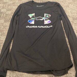 Girls long sleeve under armour shirt